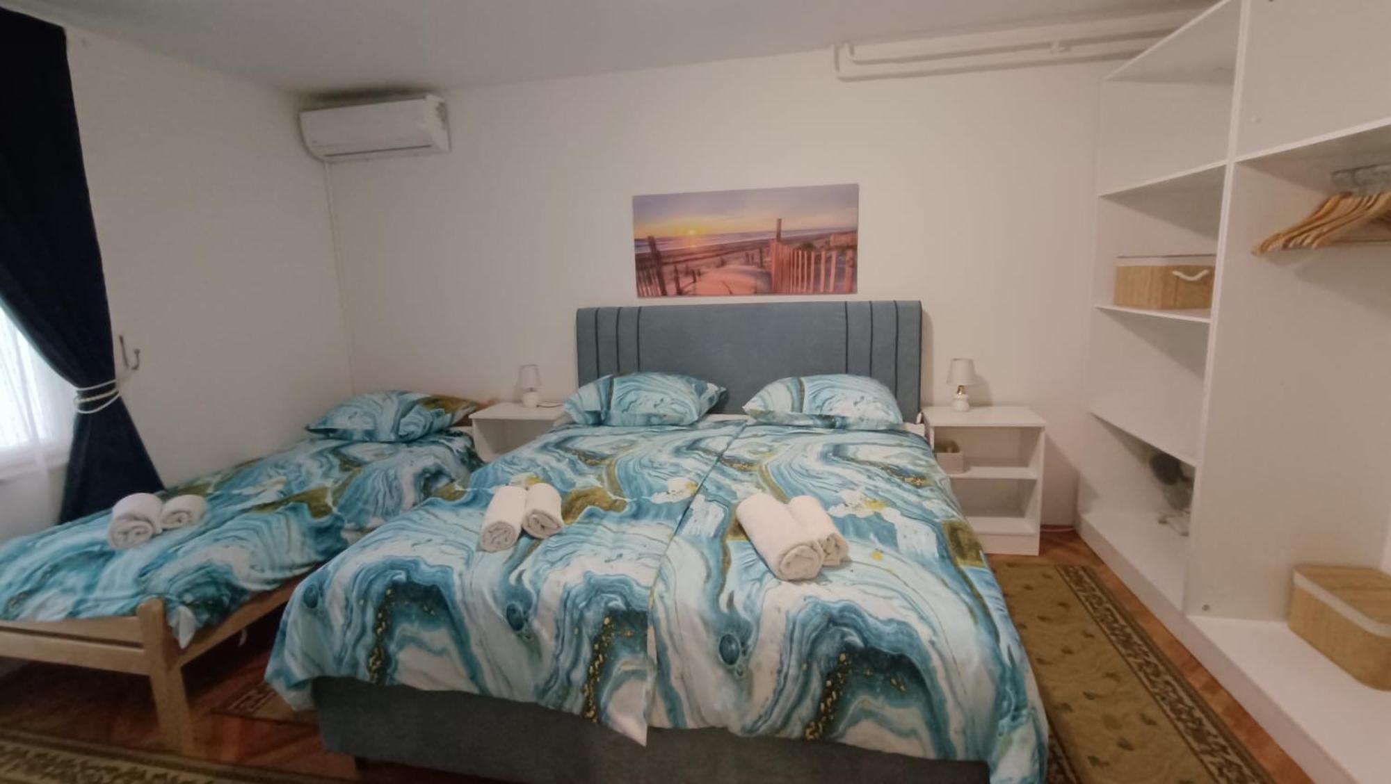 Apartments Gabriela Пореч Екстериор снимка